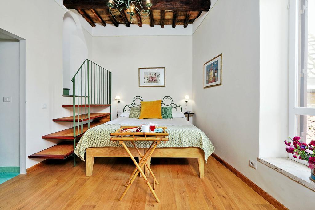 Al Corso 4 3* Rome